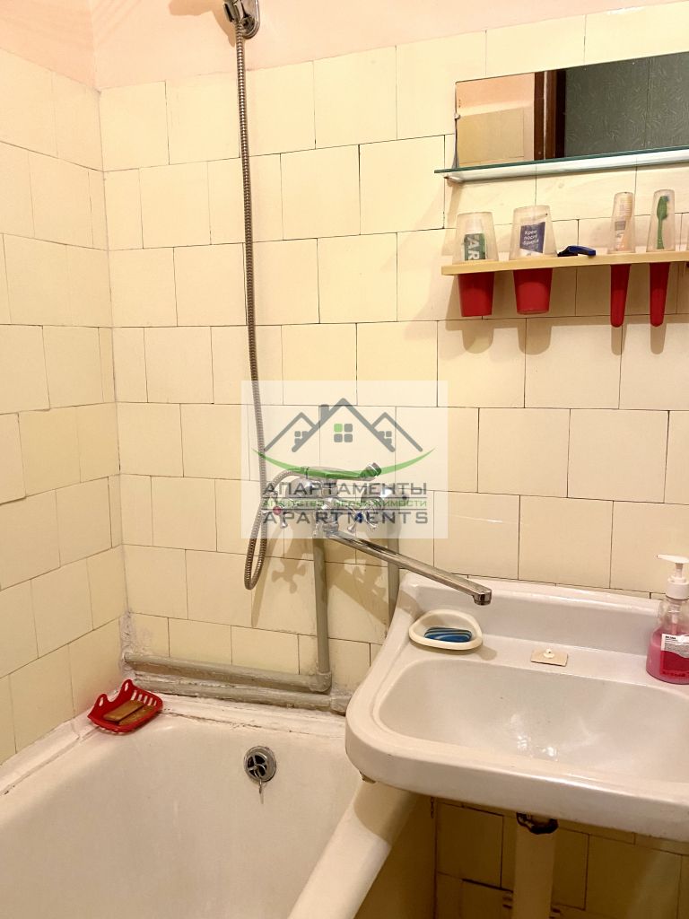 Продажа 2-комнатной квартиры, Пятигорск, 40 лет Октября пр-кт,  33