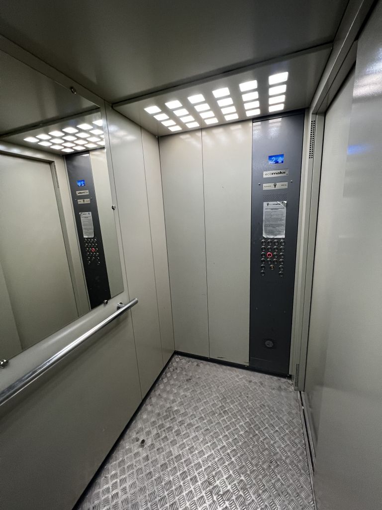 Продажа 2-комнатной квартиры, Пятигорск, 295 Стрелковой Дивизии ул,  8