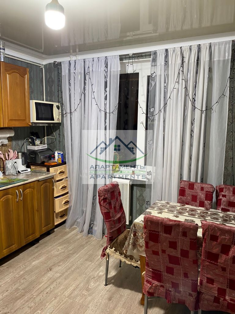 Продажа 3-комнатной квартиры, Пятигорск, Кабардинская ул,  3А