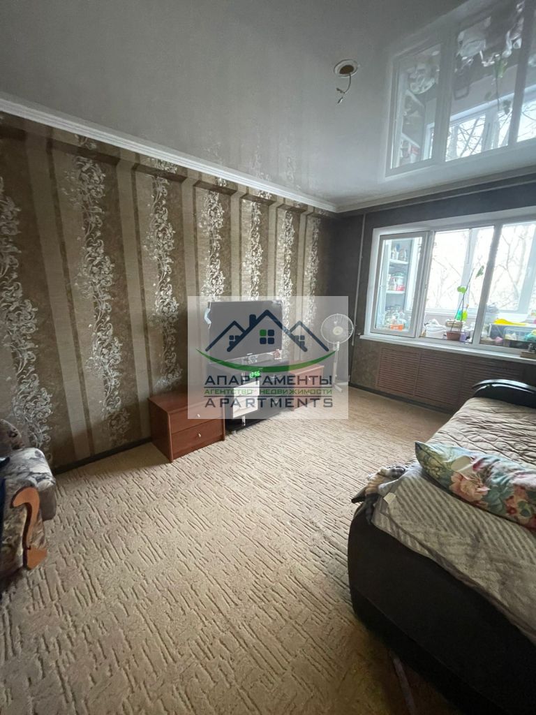 Продажа 3-комнатной квартиры, Ессентуки, Вокзальная ул,  47ак2