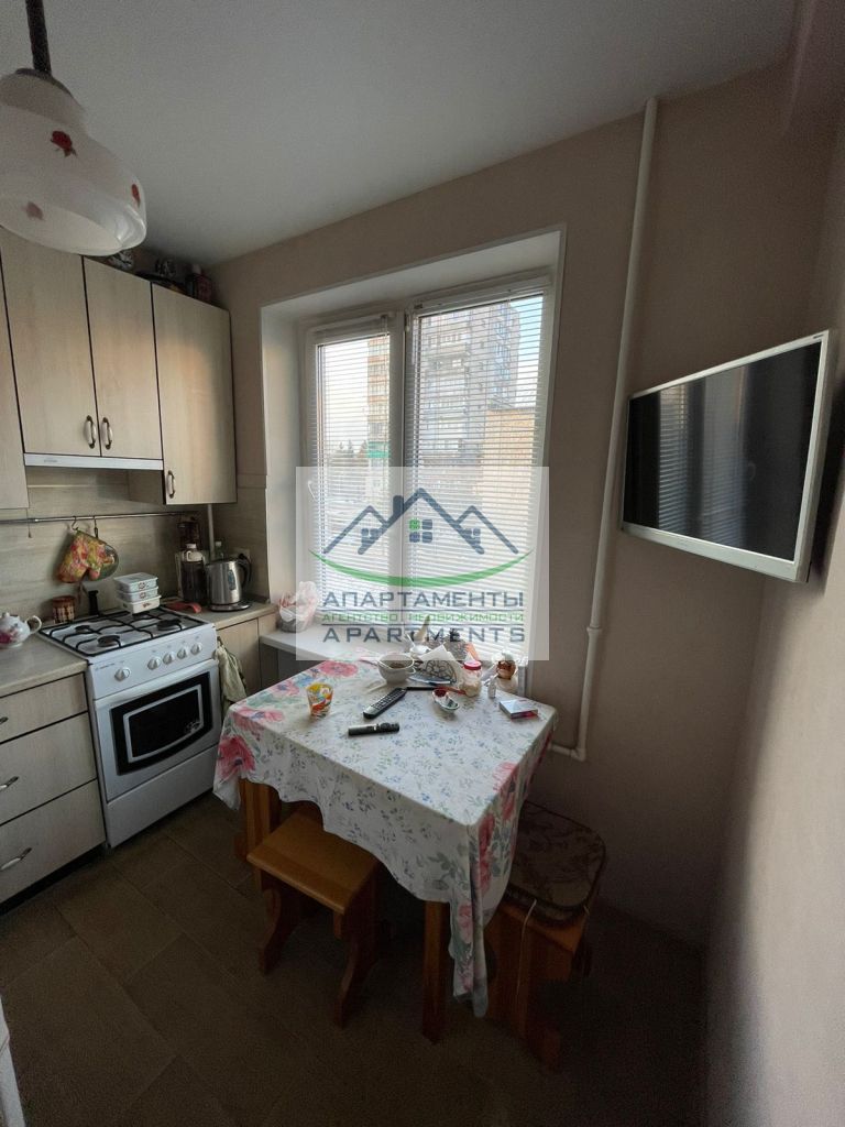 Продажа 2-комнатной квартиры, Ессентуки, Никольская ул,  16