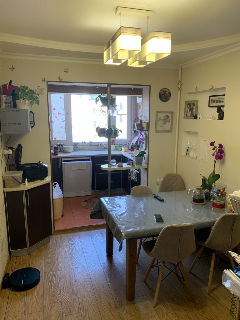 Продажа 4-комнатной квартиры, Пятигорск, Панагюриште ул,  18/1