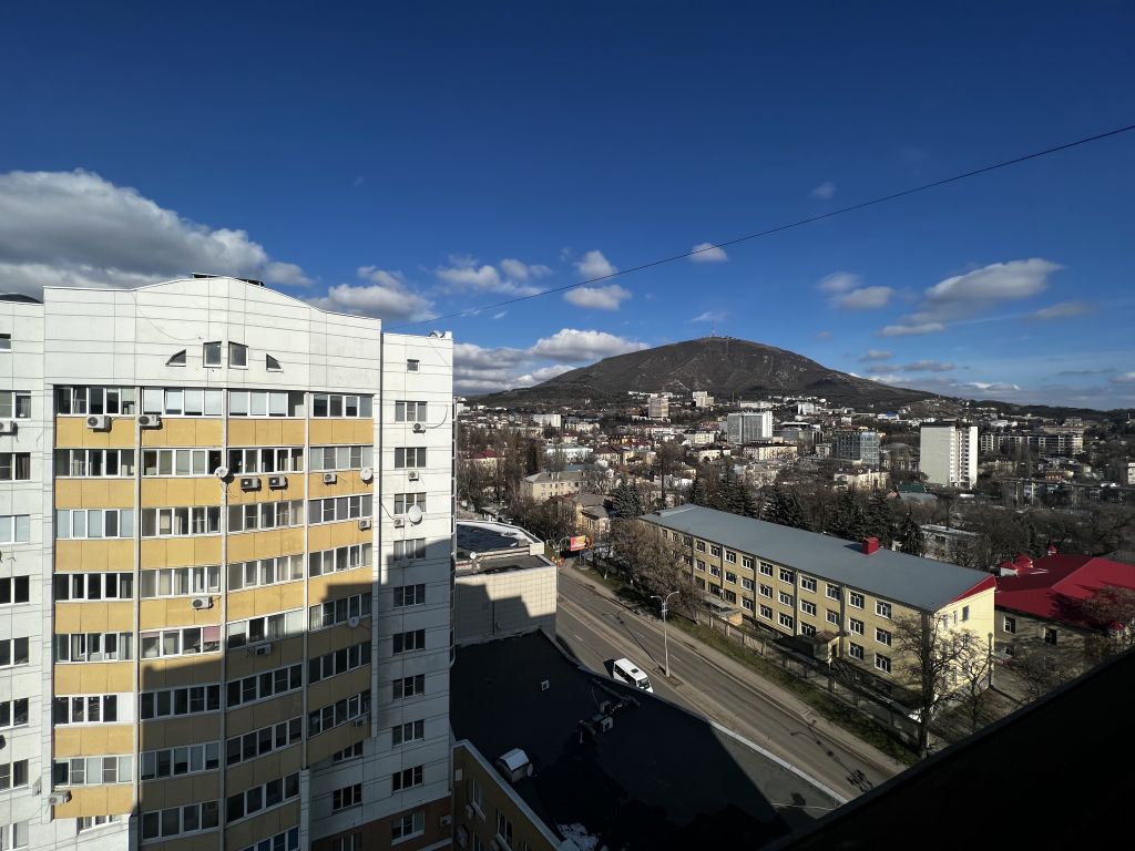 Продажа 2-комнатной квартиры, Пятигорск, Дунаевского ул,  1к2