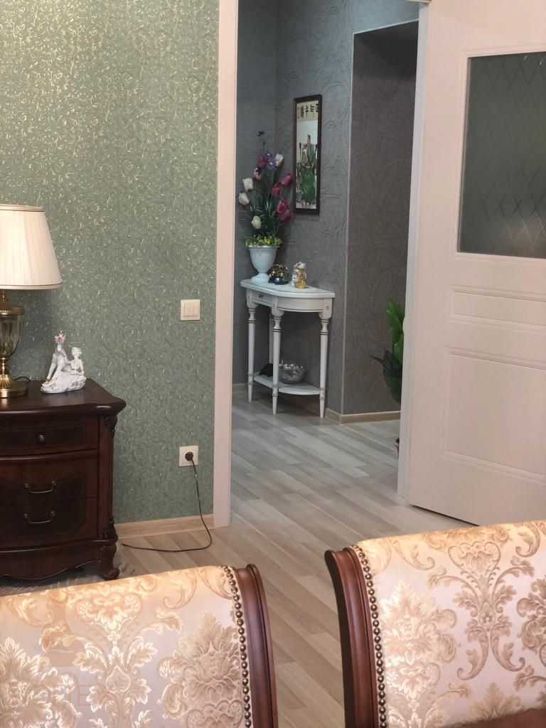 Продажа 5-комнатной квартиры, Нижний Новгород, Ильича пр-кт,  34