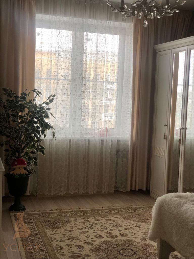 Продажа 5-комнатной квартиры, Нижний Новгород, Ильича пр-кт,  34