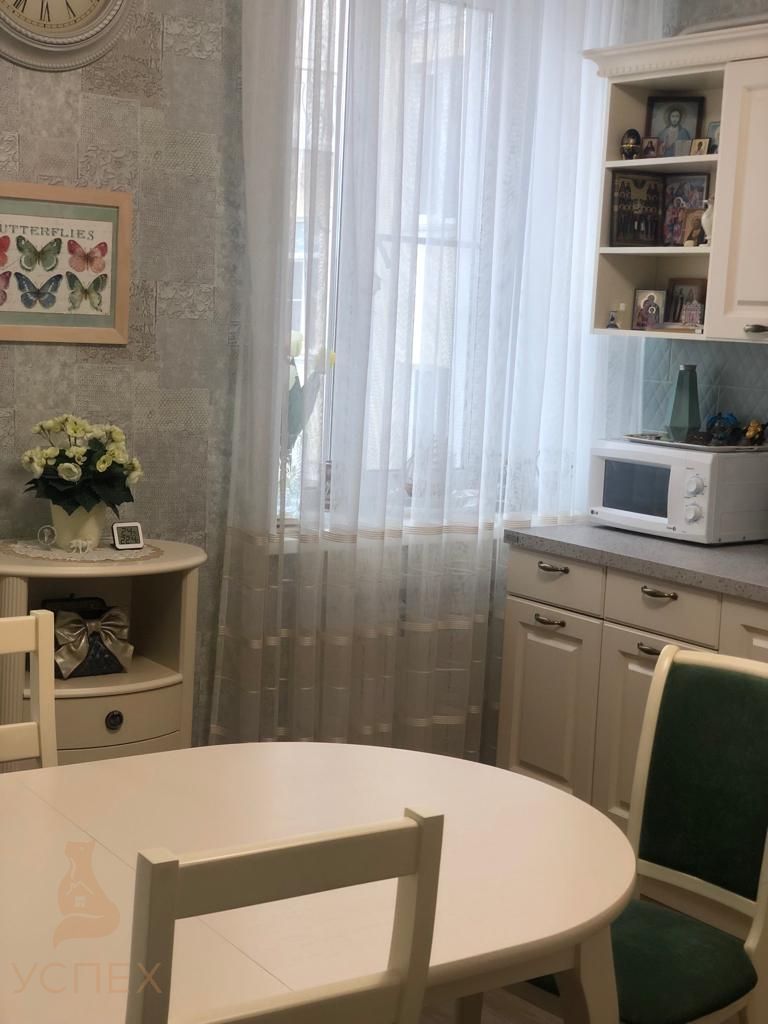 Продажа 5-комнатной квартиры, Нижний Новгород, Ильича пр-кт,  34