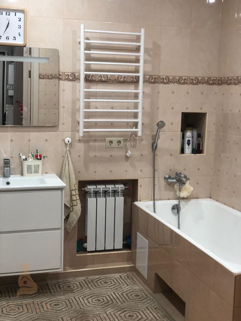 Продажа 5-комнатной квартиры, Нижний Новгород, Ильича пр-кт,  34