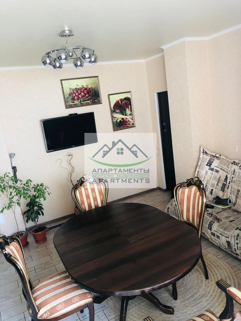 Продажа 2-комнатной квартиры, Пятигорск, Оранжерейная ул,  22к2