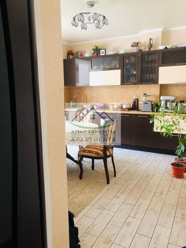 Продажа 2-комнатной квартиры, Пятигорск, Оранжерейная ул,  22к2