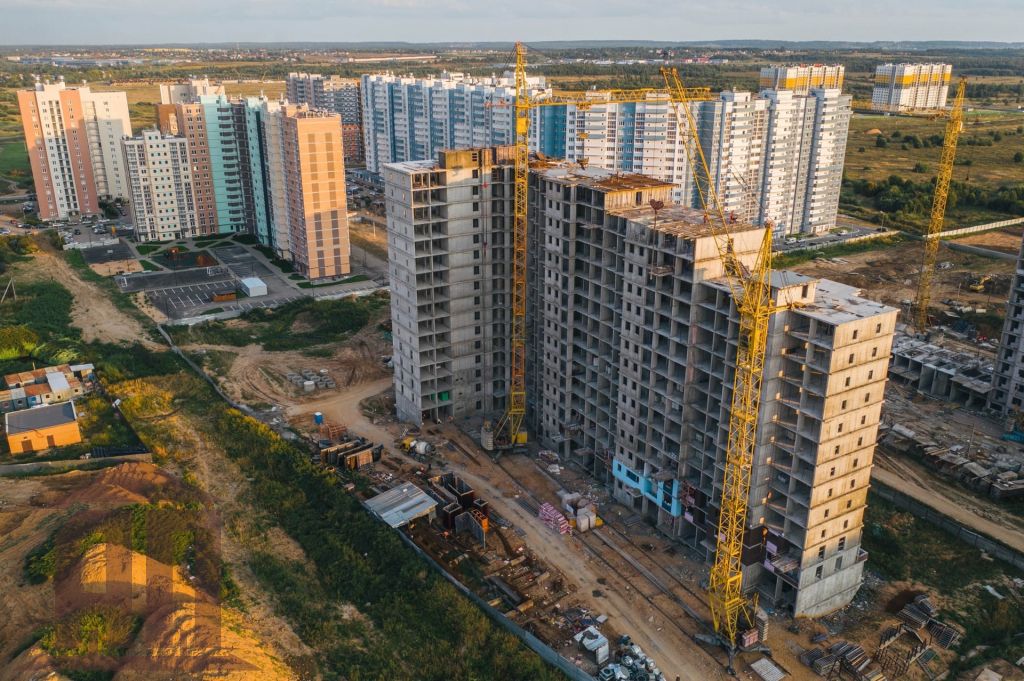 Продажа 2-комнатной новостройки, Тверь, Левитана ул,  72