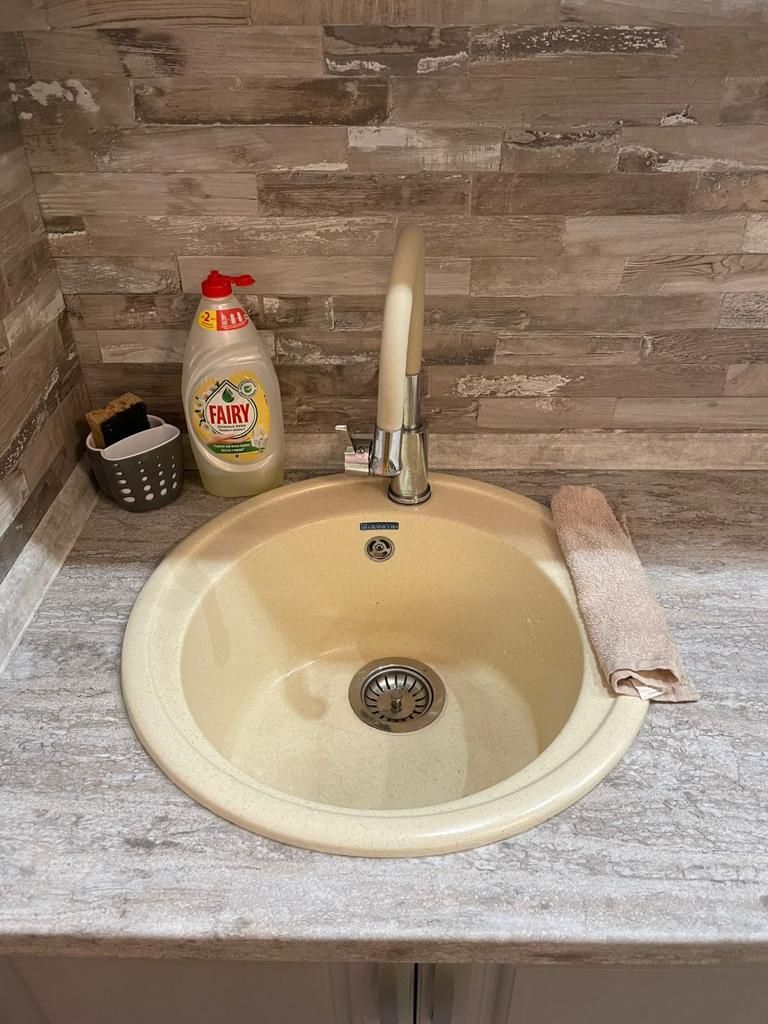 Продажа 2-комнатной квартиры, Пятигорск, Кипарисовая ул,  2к2