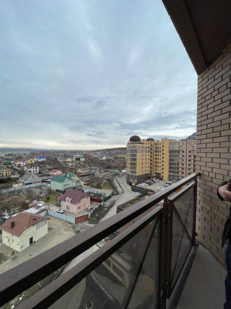 Продажа 1-комнатной квартиры, Пятигорск, Адмиральского ул,  1а