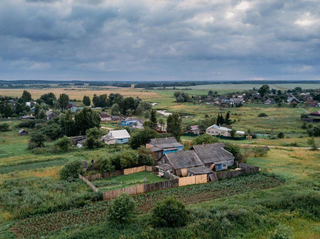 Продажа коммерческой недвижимости, 77м <sup>2</sup>, Чернцы, центральная,  33а