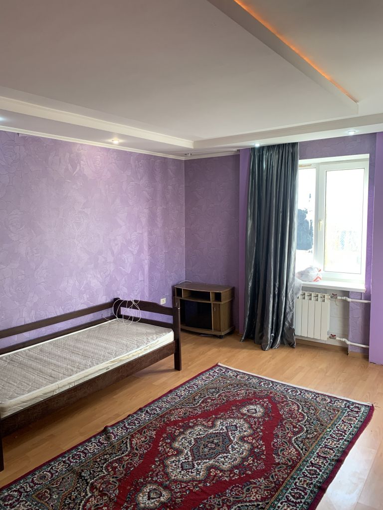 Продажа 3-комнатной квартиры, Пятигорск, Оранжерейный проезд,  7