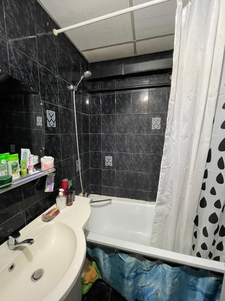 Продажа 2-комнатной квартиры, Пятигорск, Калинина пр-кт,  162