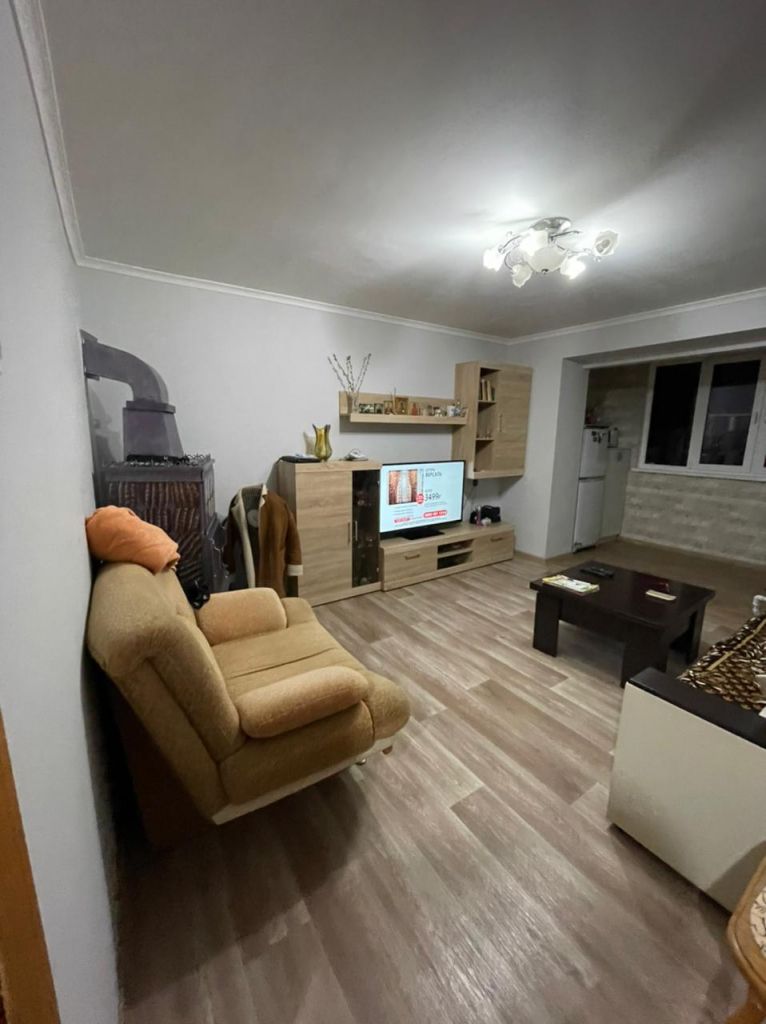 Продажа 2-комнатной квартиры, Пятигорск, Калинина пр-кт,  162