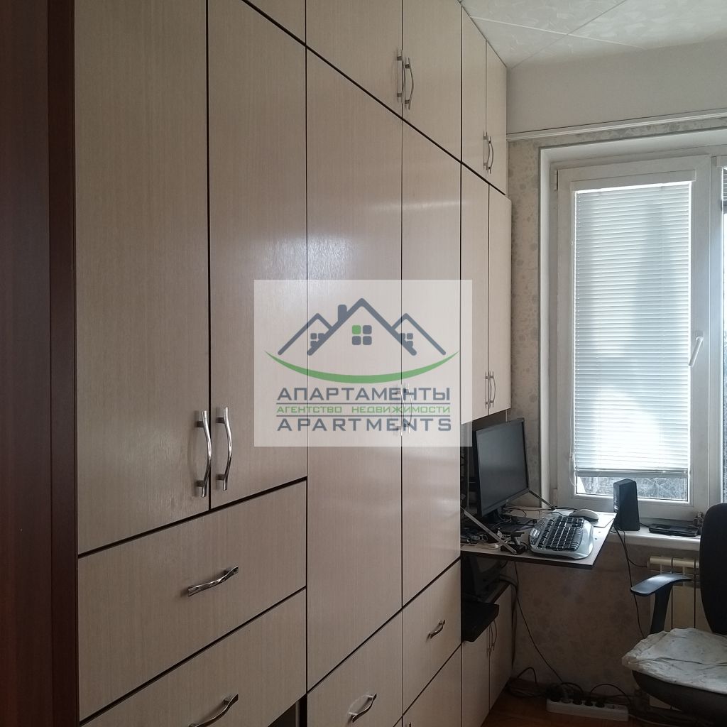 Продажа 3-комнатной квартиры, Пятигорск, 1-я Бульварная ул,  43