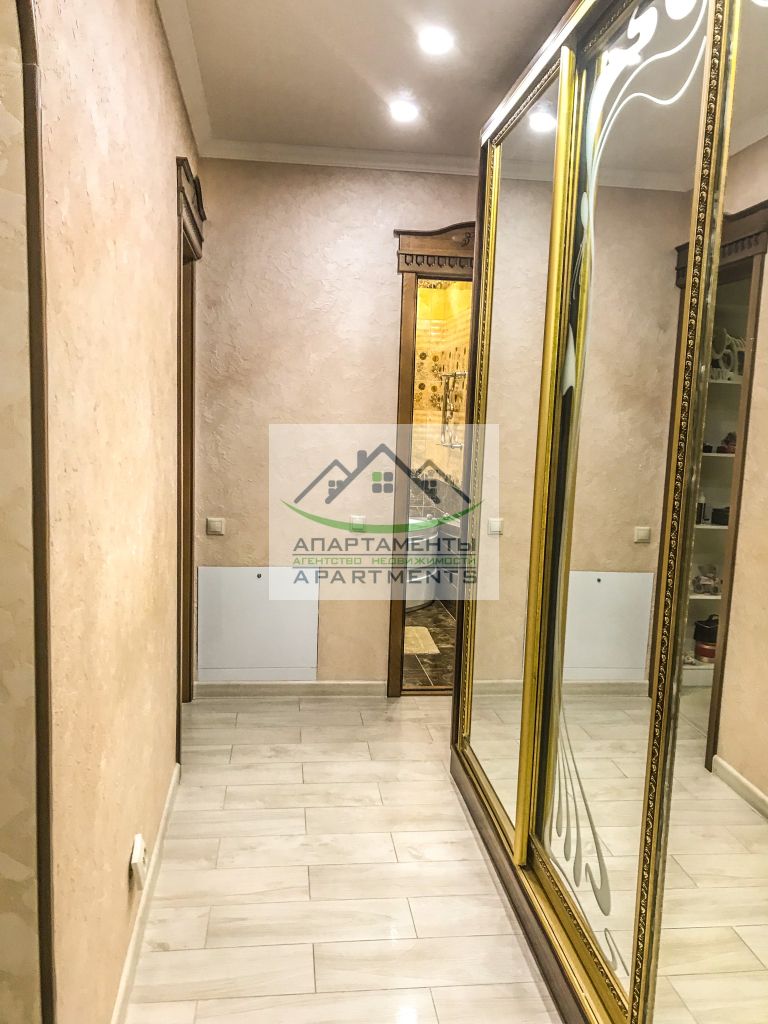 Продажа 2-комнатной квартиры, Пятигорск, Калинина пр-кт,  5а