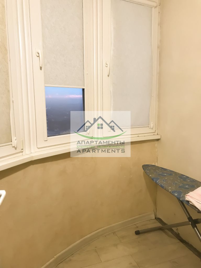 Продажа 2-комнатной квартиры, Пятигорск, Калинина пр-кт,  5а