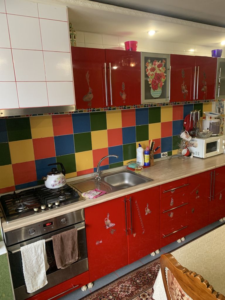 Продажа 3-комнатной квартиры, Пятигорск, Калинина пр-кт,  2к3