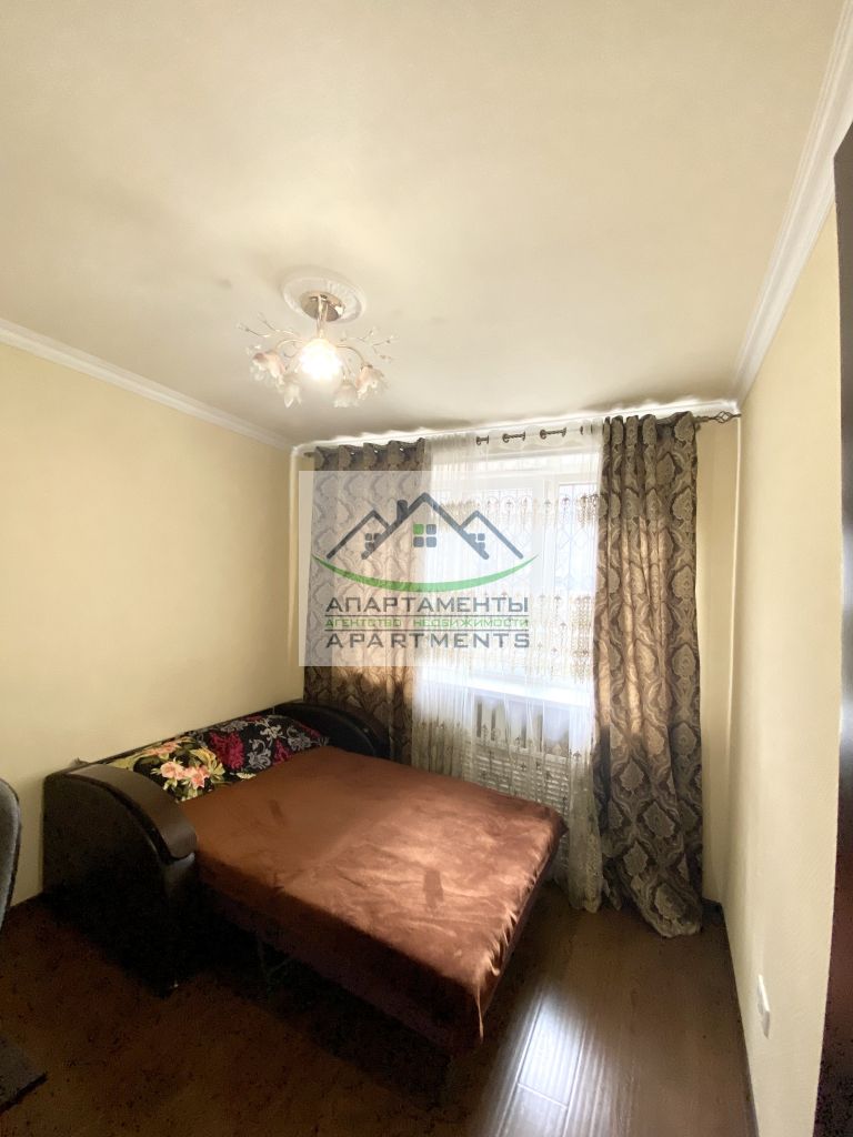 Продажа 4-комнатной квартиры, Пятигорск, Калинина ул,  160