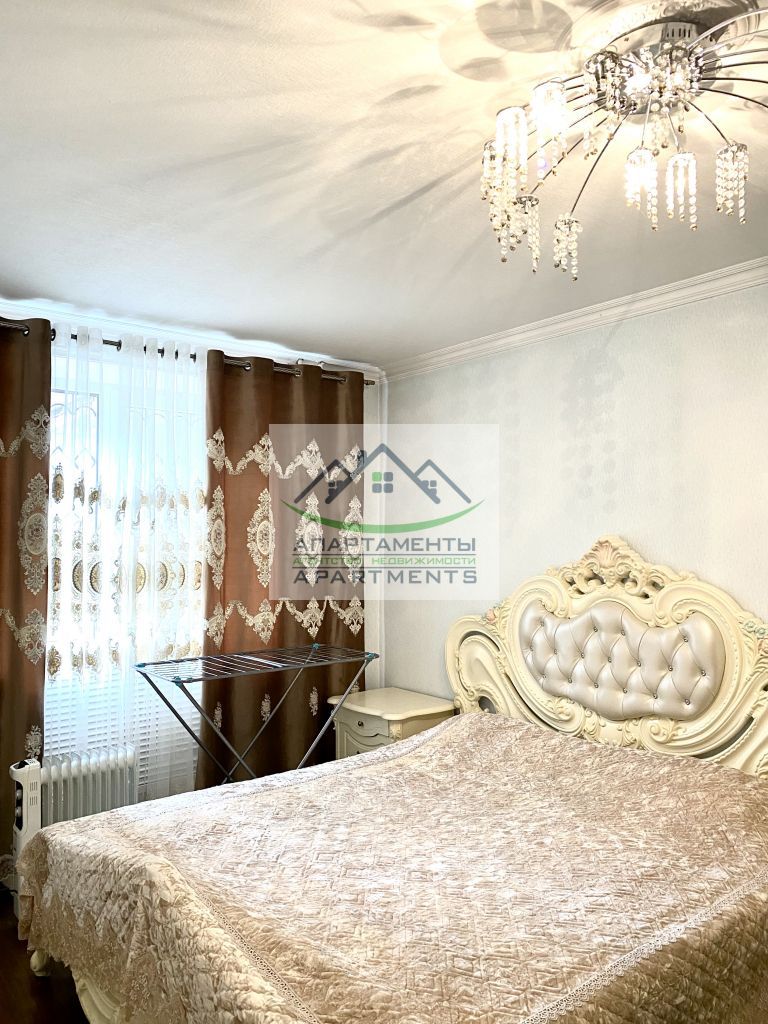 Продажа 4-комнатной квартиры, Пятигорск, Калинина ул,  160