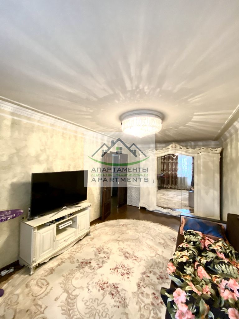 Продажа 4-комнатной квартиры, Пятигорск, Калинина ул,  160