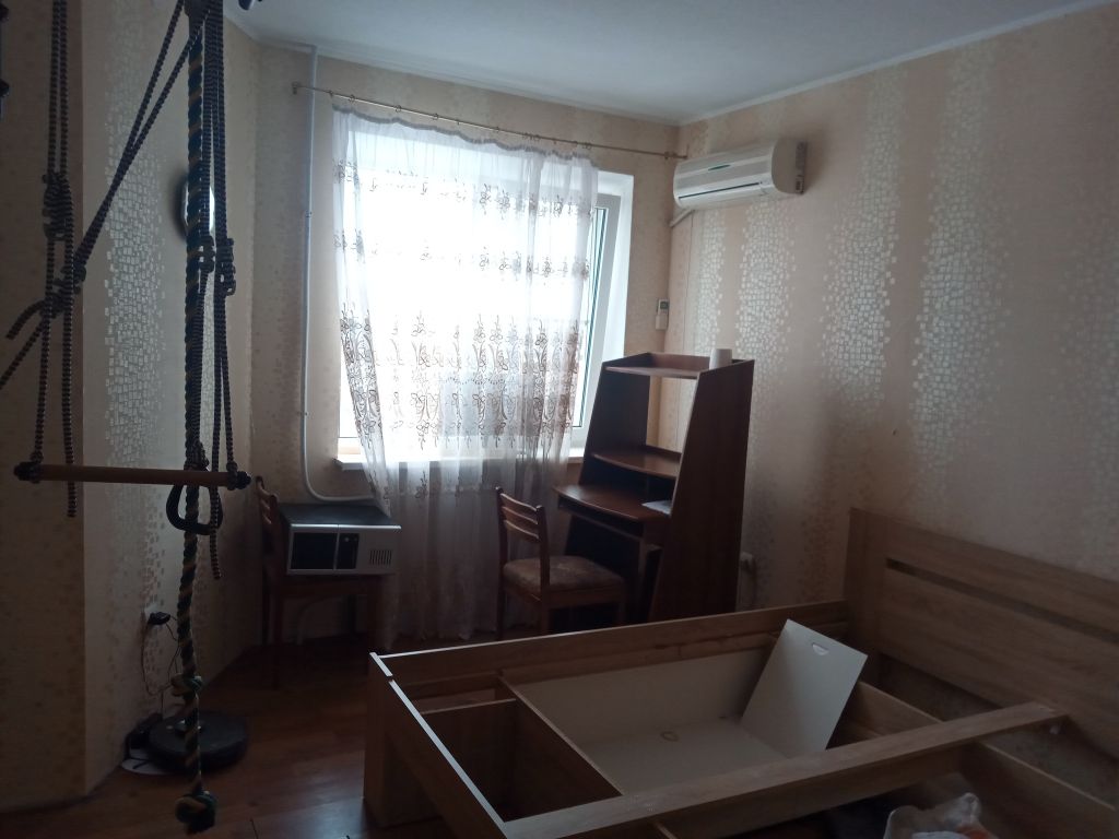 Продажа 3-комнатной квартиры, Батайск, Воровского ул,  69