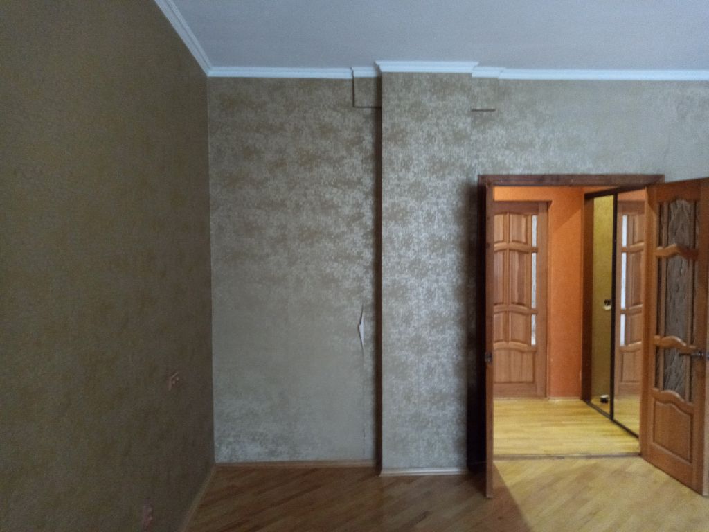Продажа 3-комнатной квартиры, Батайск, Авиагородок мкр,  7