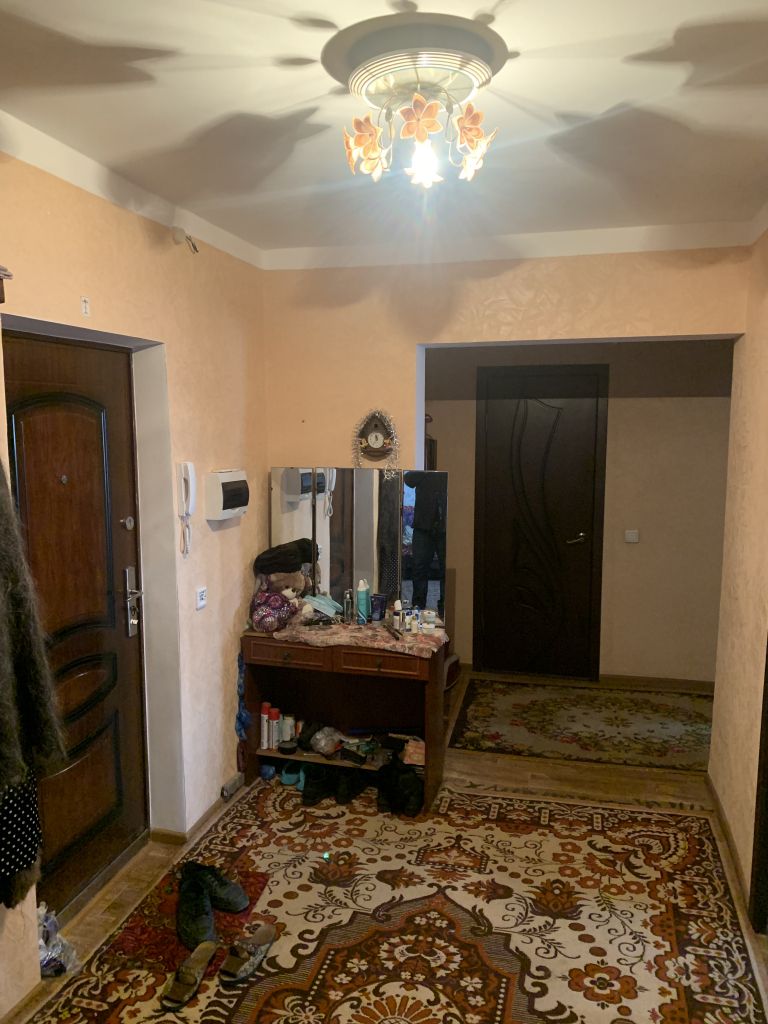 Продажа 2-комнатной квартиры, Пятигорск, Первомайская ул,  2к2