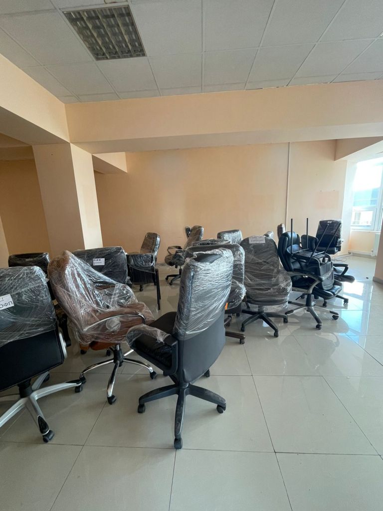 Продажа 8-комнатной квартиры, Пятигорск, Калинина пр-кт,  5а