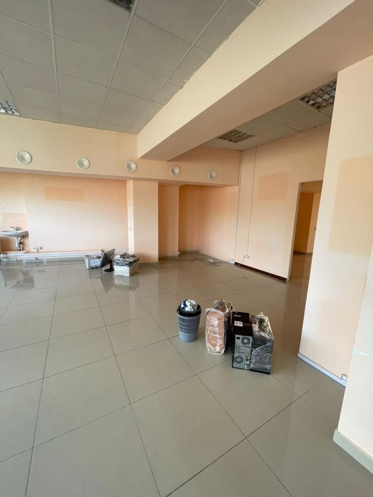 Продажа 8-комнатной квартиры, Пятигорск, Калинина пр-кт,  5а