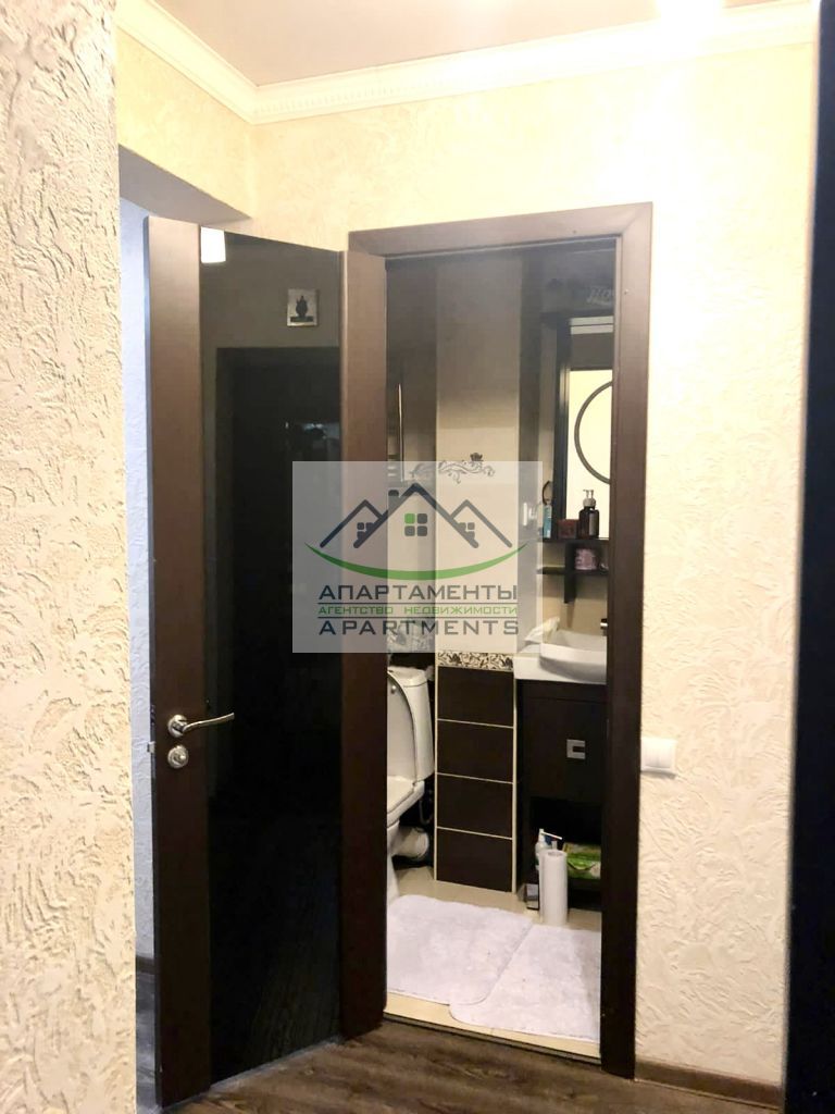 Продажа 1-комнатной квартиры, Пятигорск, Калинина пр-кт,  160