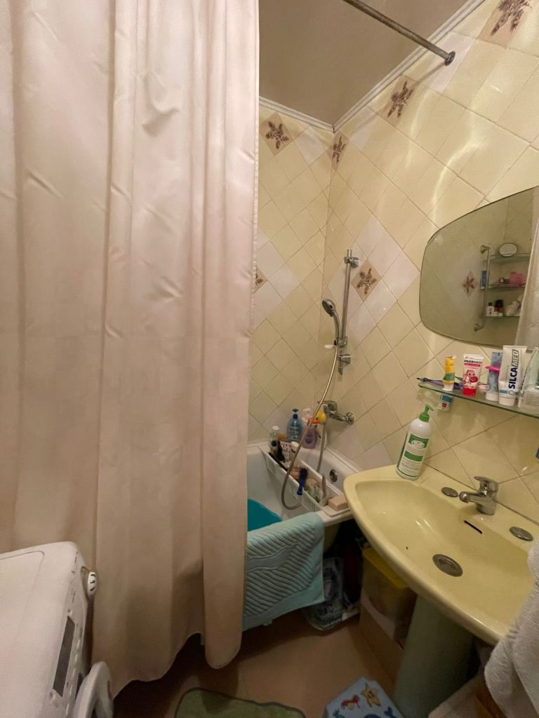 Продажа 3-комнатной квартиры, Пятигорск, 1-я Набережная ул,  32