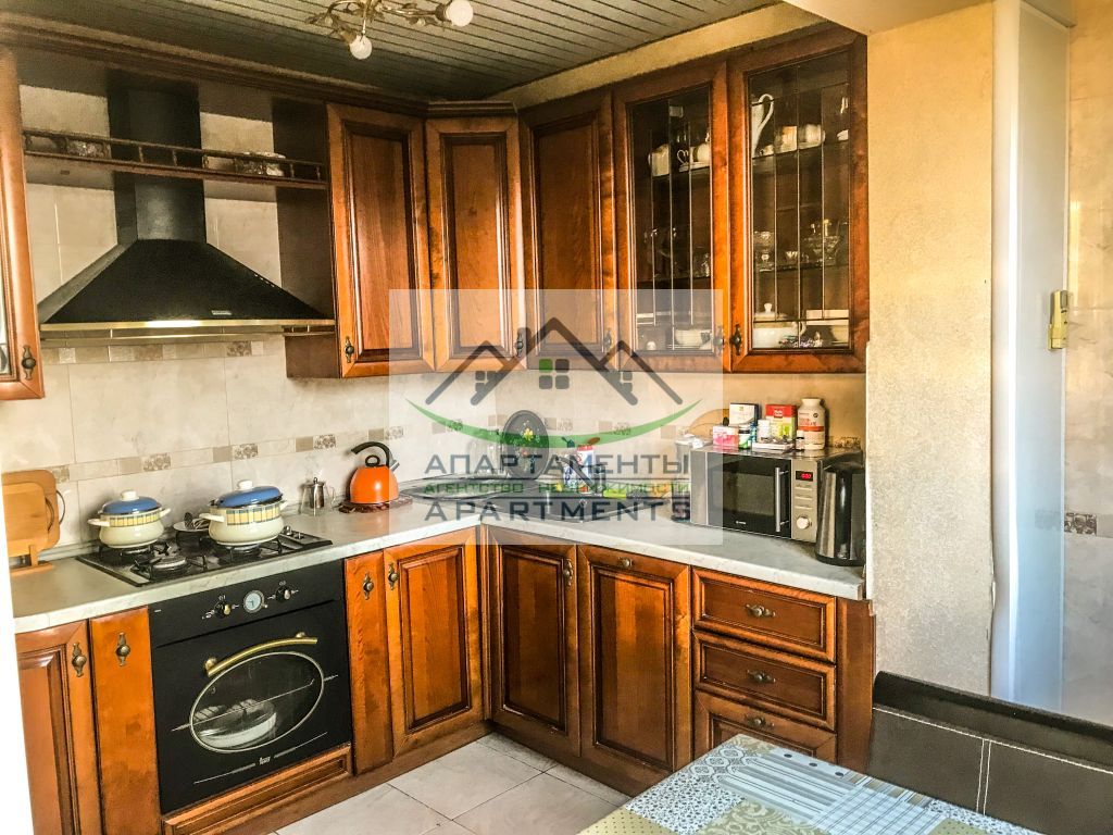 Продажа 3-комнатной квартиры, Пятигорск, Калинина пр-кт,  2к2