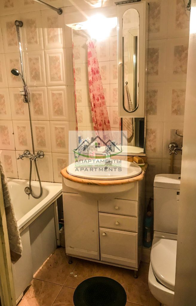 Продажа 3-комнатной квартиры, Пятигорск, Калинина пр-кт,  2к2