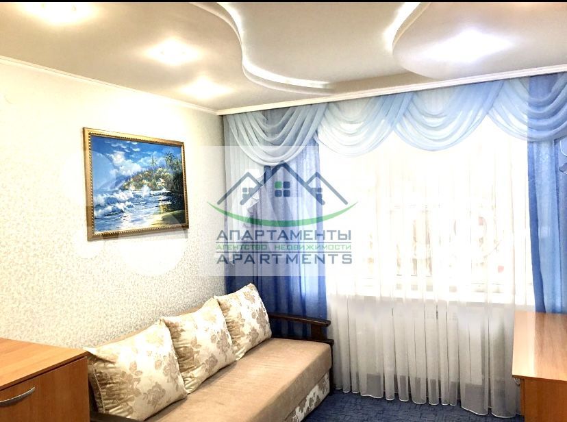 Продажа 3-комнатной квартиры, Пятигорск, Калинина пр-кт,  160