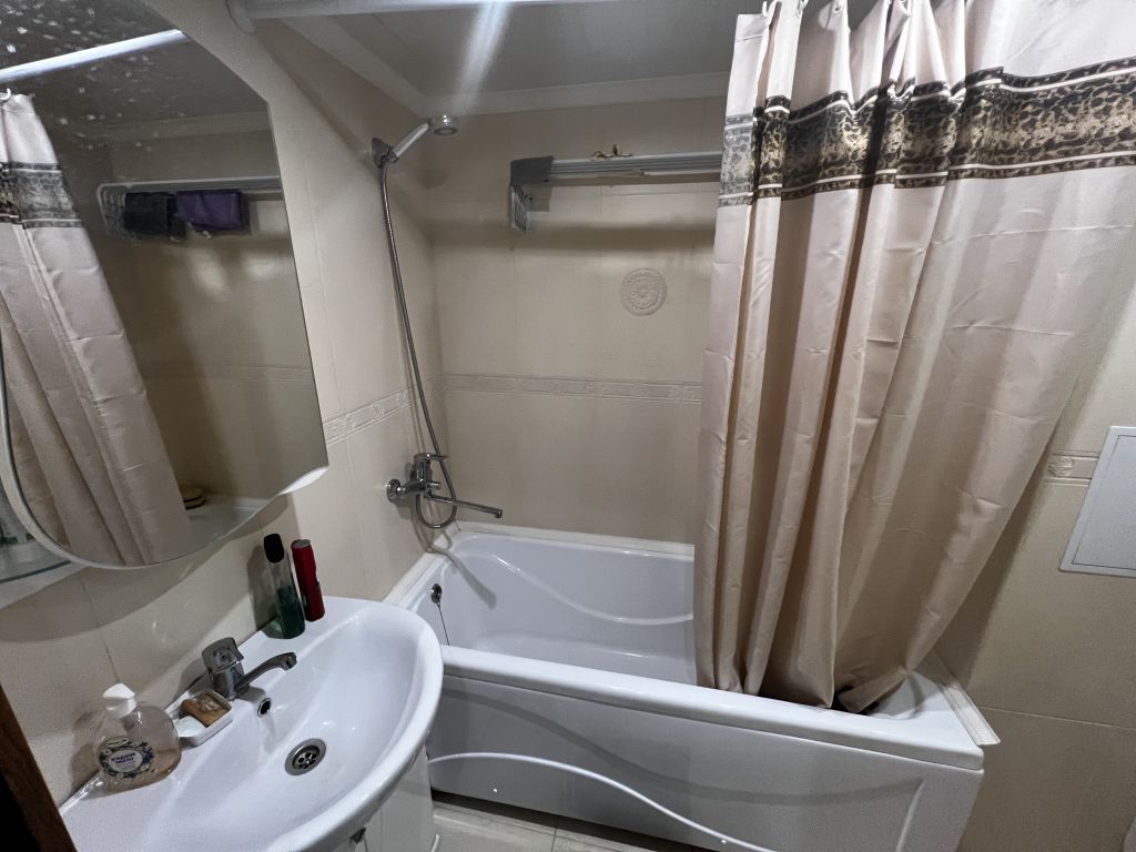 Продажа 3-комнатной квартиры, Пятигорск, Крайнего ул,  4