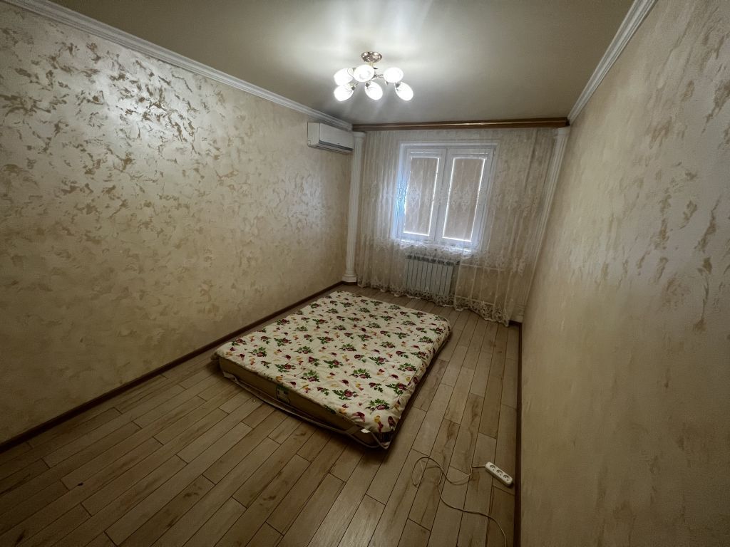 Продажа 3-комнатной квартиры, Пятигорск, Крайнего ул,  4