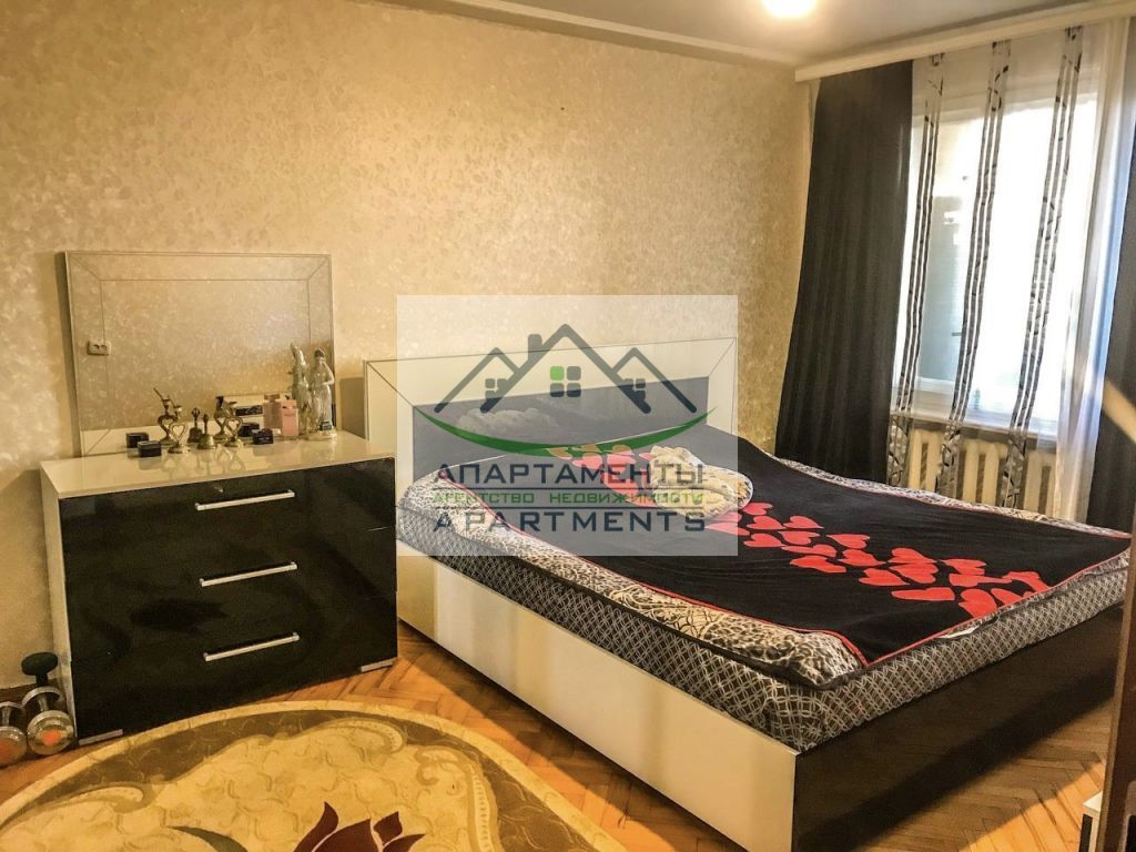 Продажа 3-комнатной квартиры, Пятигорск, Калинина пр-кт,  2к2