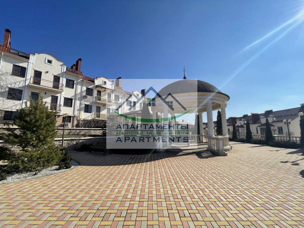 Продажа дома, 350м <sup>2</sup>, 3 сот., Пятигорск, Кучуры ул,  8с