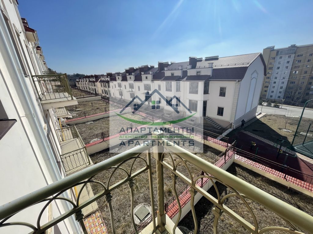 Продажа дома, 350м <sup>2</sup>, 3 сот., Пятигорск, Кучуры ул,  8с