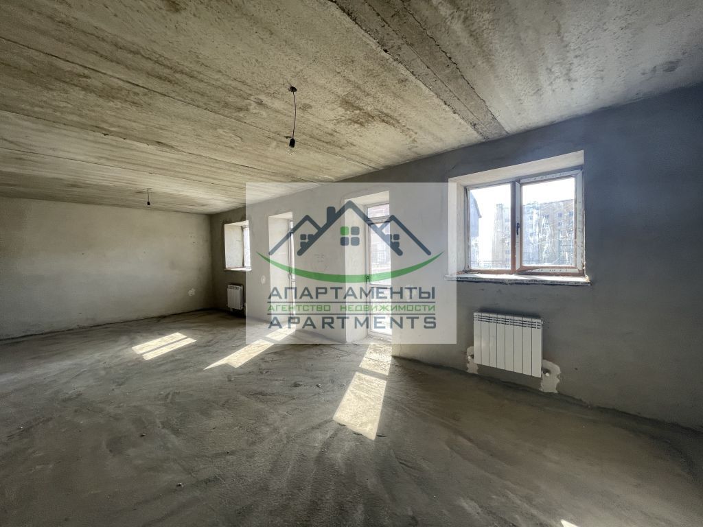 Продажа дома, 350м <sup>2</sup>, 3 сот., Пятигорск, Кучуры ул,  8с