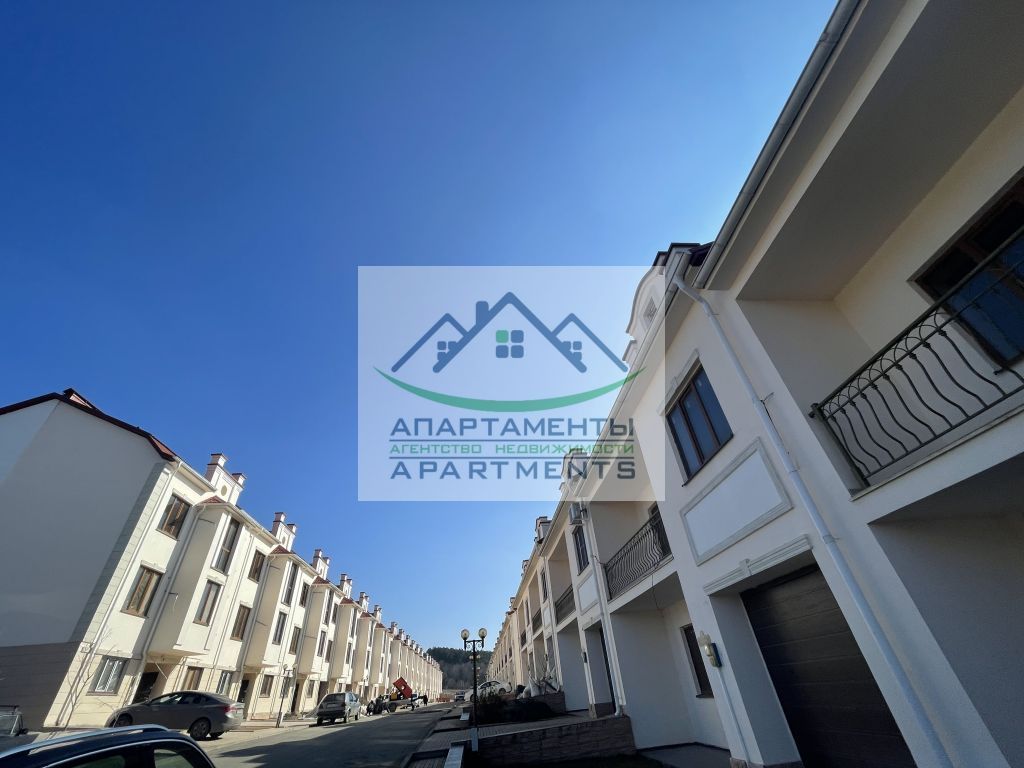 Продажа дома, 350м <sup>2</sup>, 3 сот., Пятигорск, Кучуры ул,  8с