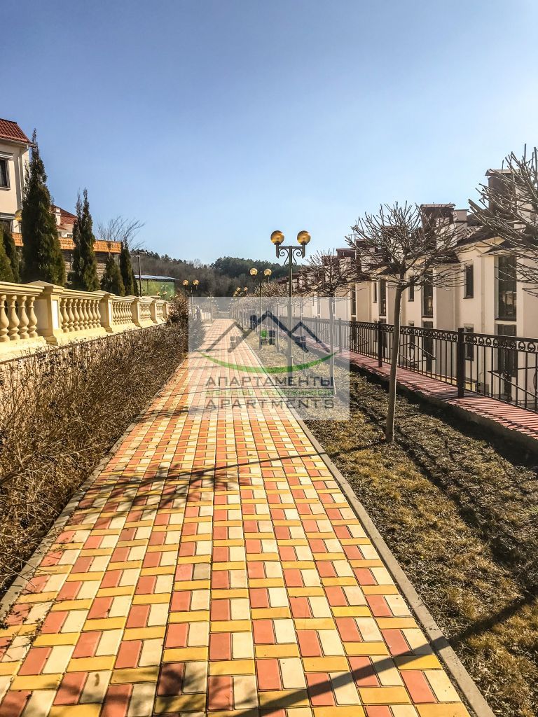 Продажа дома, 320м <sup>2</sup>, 3 сот., Пятигорск, Кучуры ул,  2