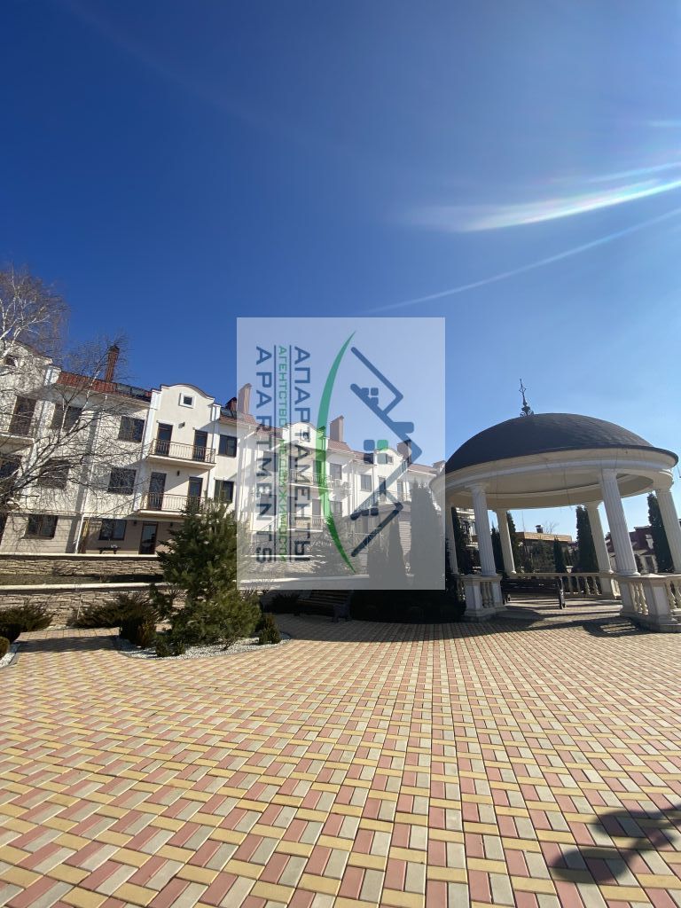 Продажа дома, 300м <sup>2</sup>, 2 сот., Пятигорск, Кучуры ул,  6Б