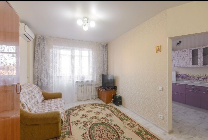 Продажа 1-комнатной квартиры, Батайск, Половинко ул,  275