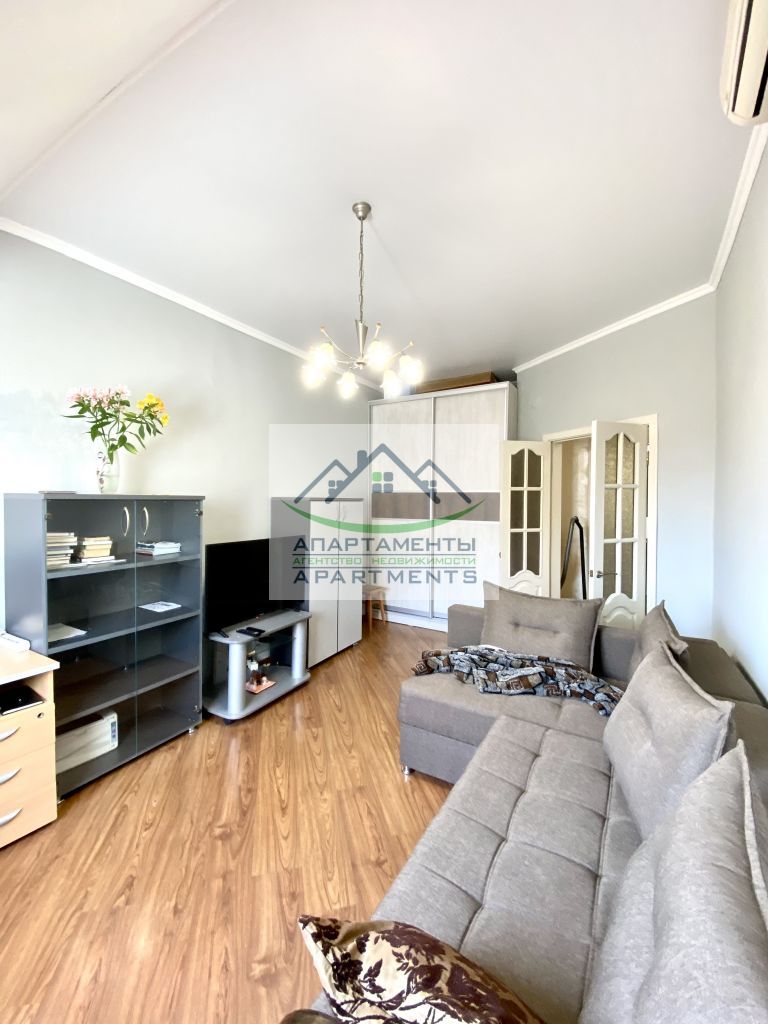 Продажа 2-комнатной квартиры, Пятигорск, Калинина пр-кт,  42В