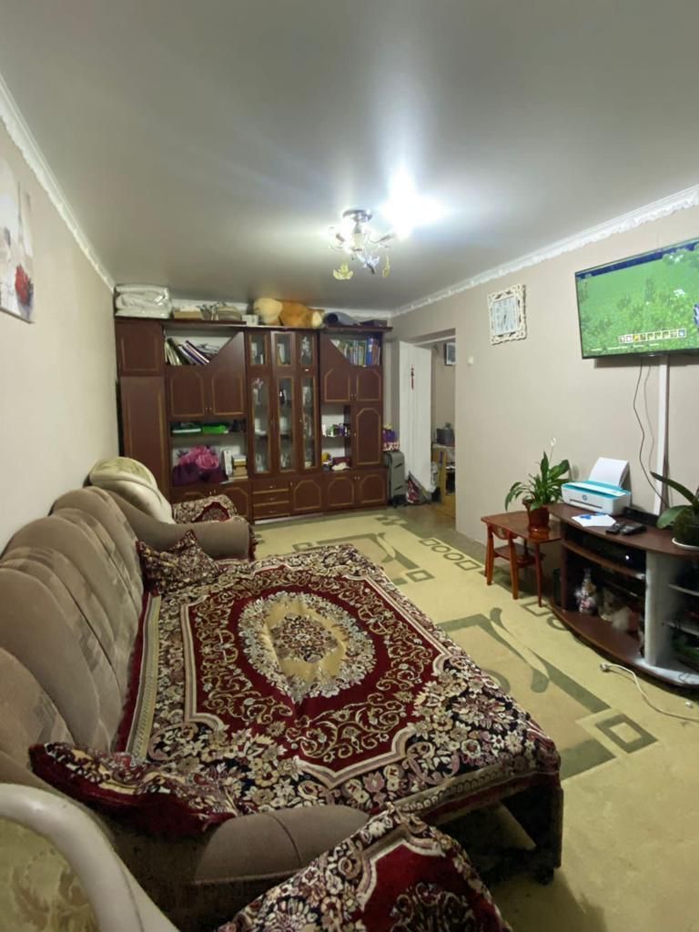 Продажа 2-комнатной квартиры, Горячеводский, Захарова ул,  12