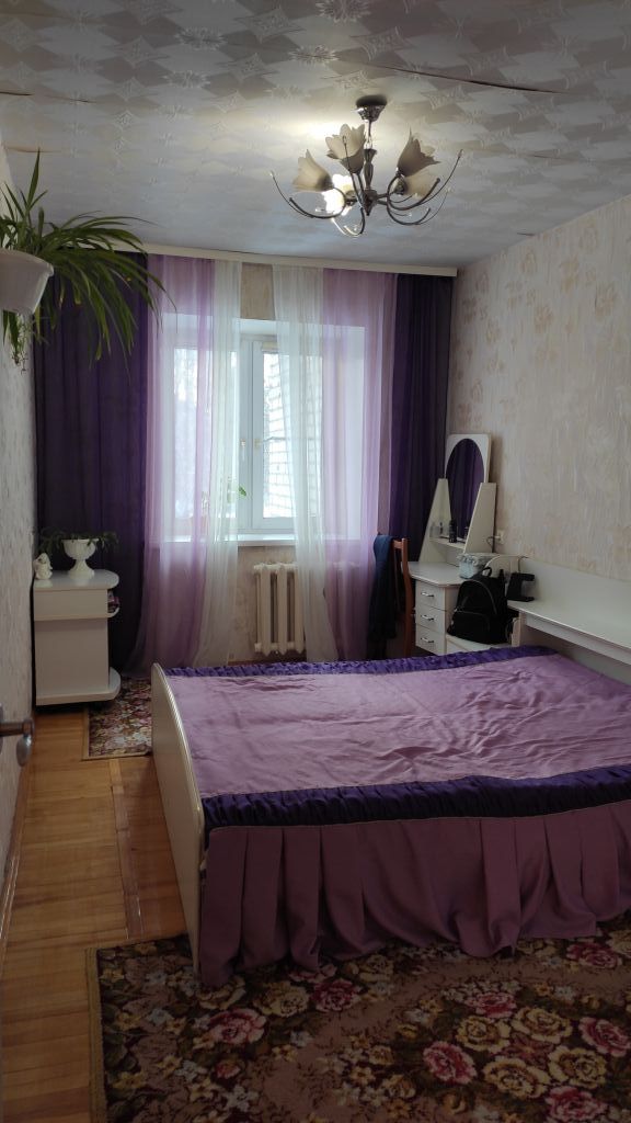 Продажа 4-комнатной квартиры, Смоленск, Твардовского ул,  20А